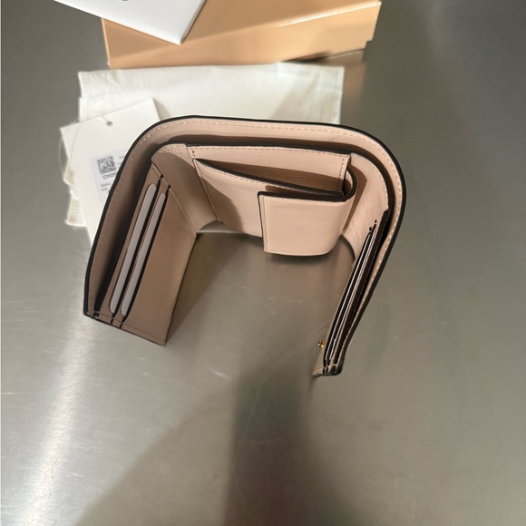 Pink Leather Wallet - Picture 9 of 9